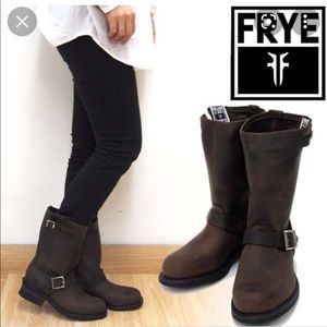 Frye engineer ankle boots
